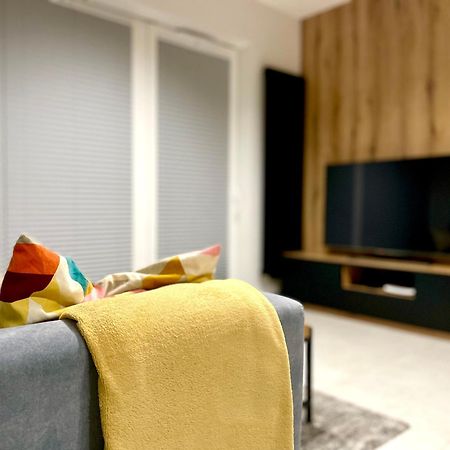 Apartament Twierdza Z Widokiem Na Jezioro Ostróda Esterno foto