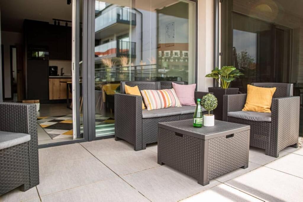 Apartament Twierdza Z Widokiem Na Jezioro Ostróda Esterno foto