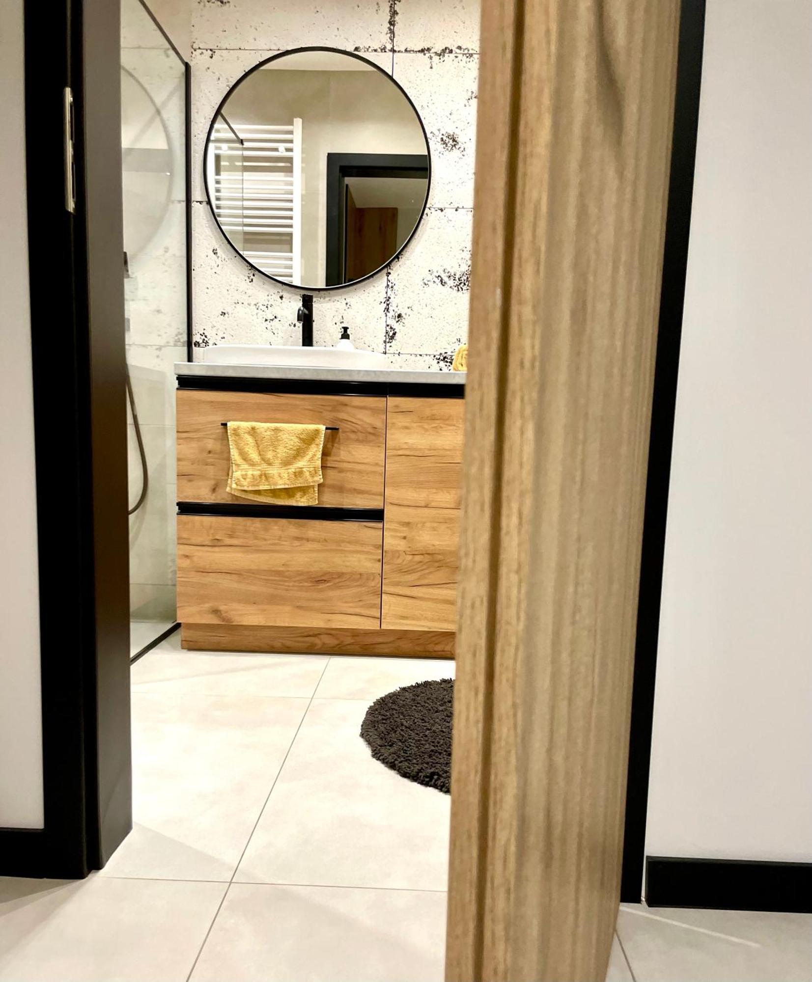 Apartament Twierdza Z Widokiem Na Jezioro Ostróda Esterno foto