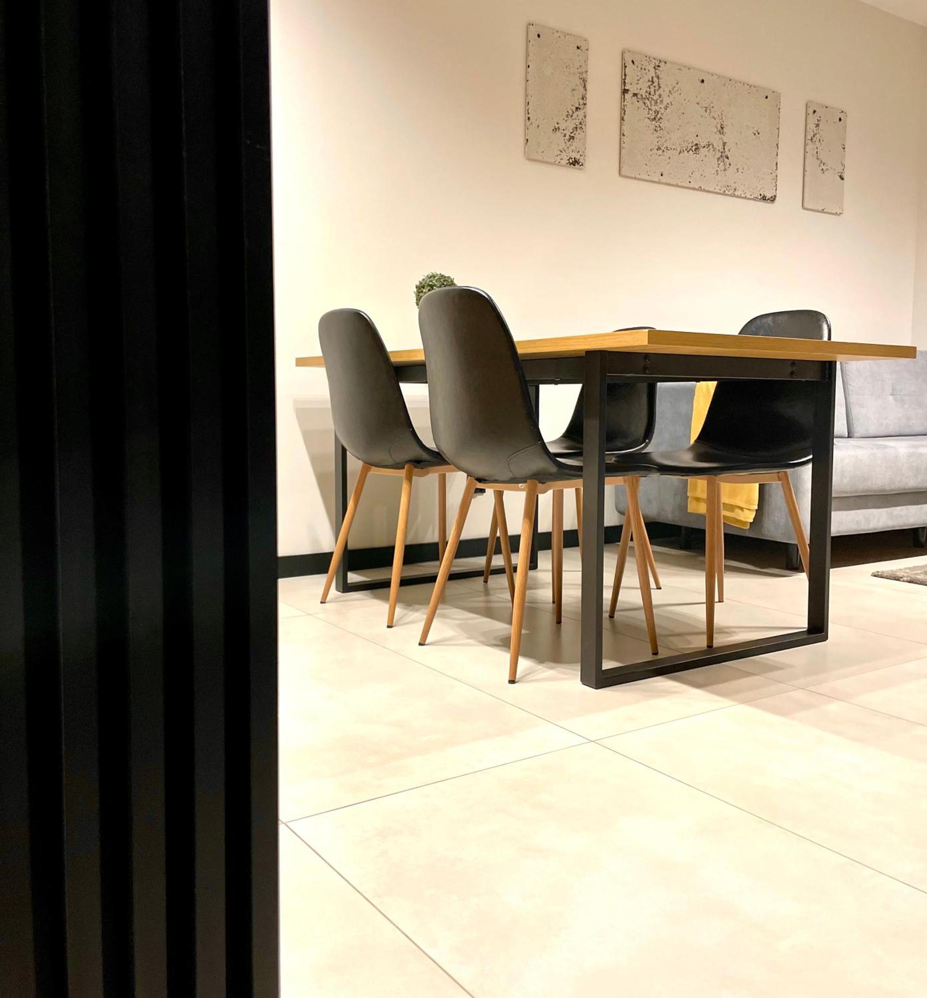 Apartament Twierdza Z Widokiem Na Jezioro Ostróda Esterno foto