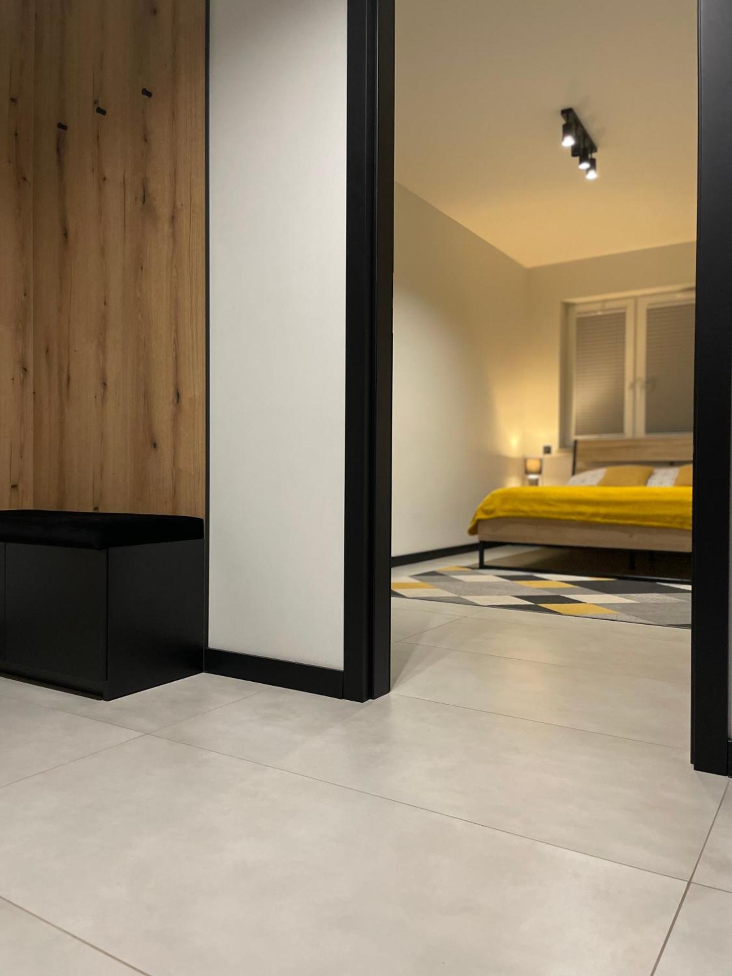 Apartament Twierdza Z Widokiem Na Jezioro Ostróda Esterno foto