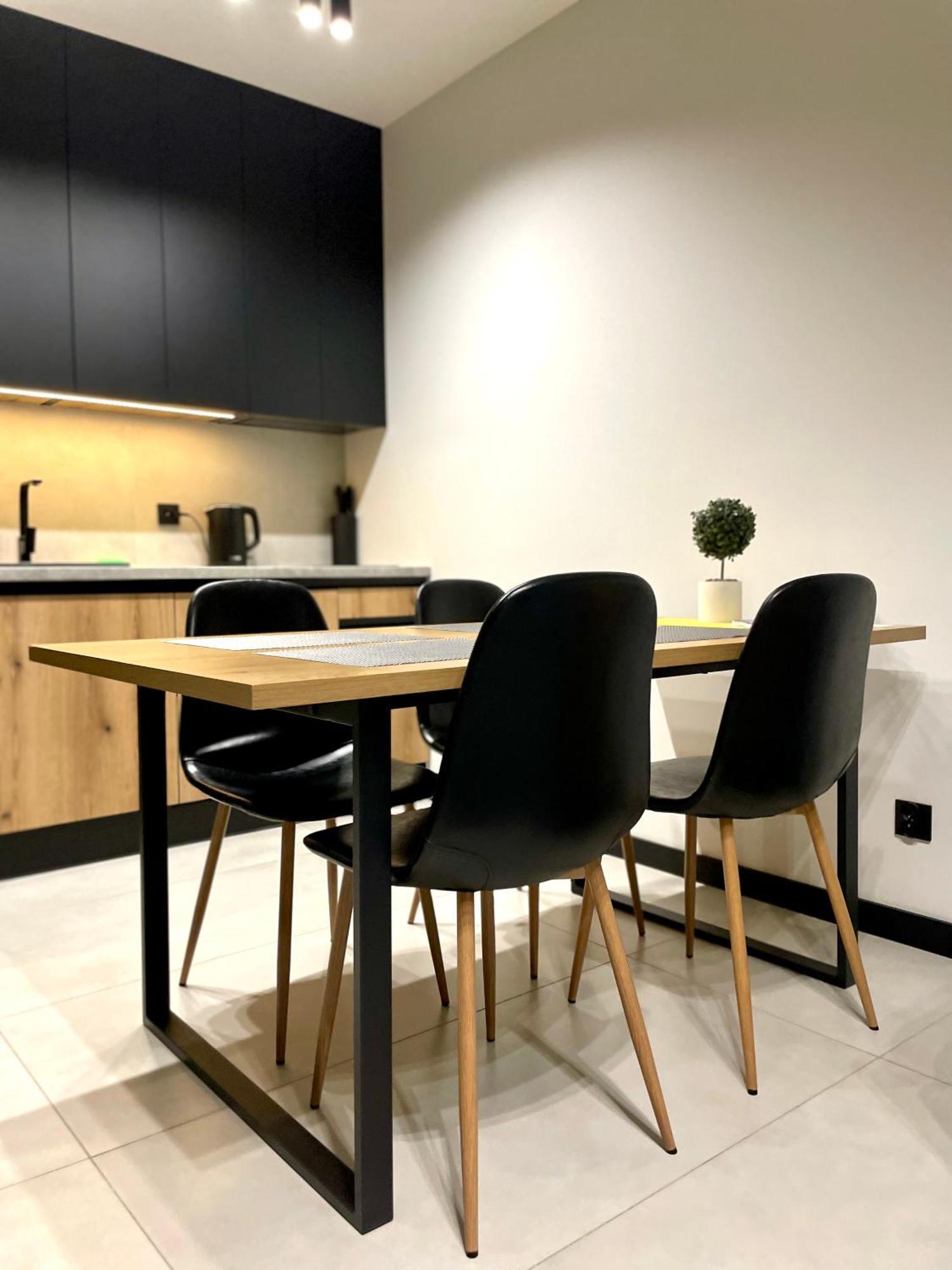 Apartament Twierdza Z Widokiem Na Jezioro Ostróda Esterno foto